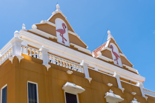 Shopping on Bonaire in beautiful historic buildings