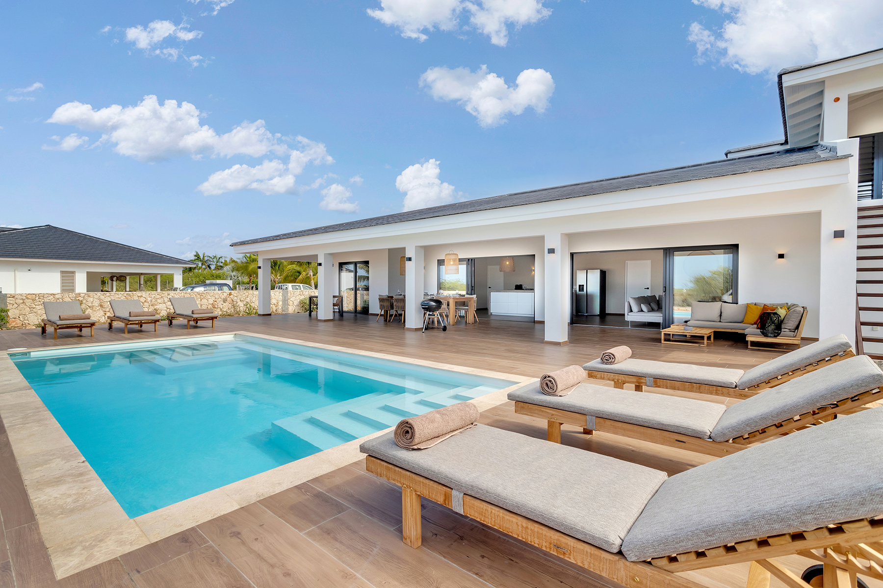 Casa Alegria - 4BR Villa with Pool in Sabalpalm Villas