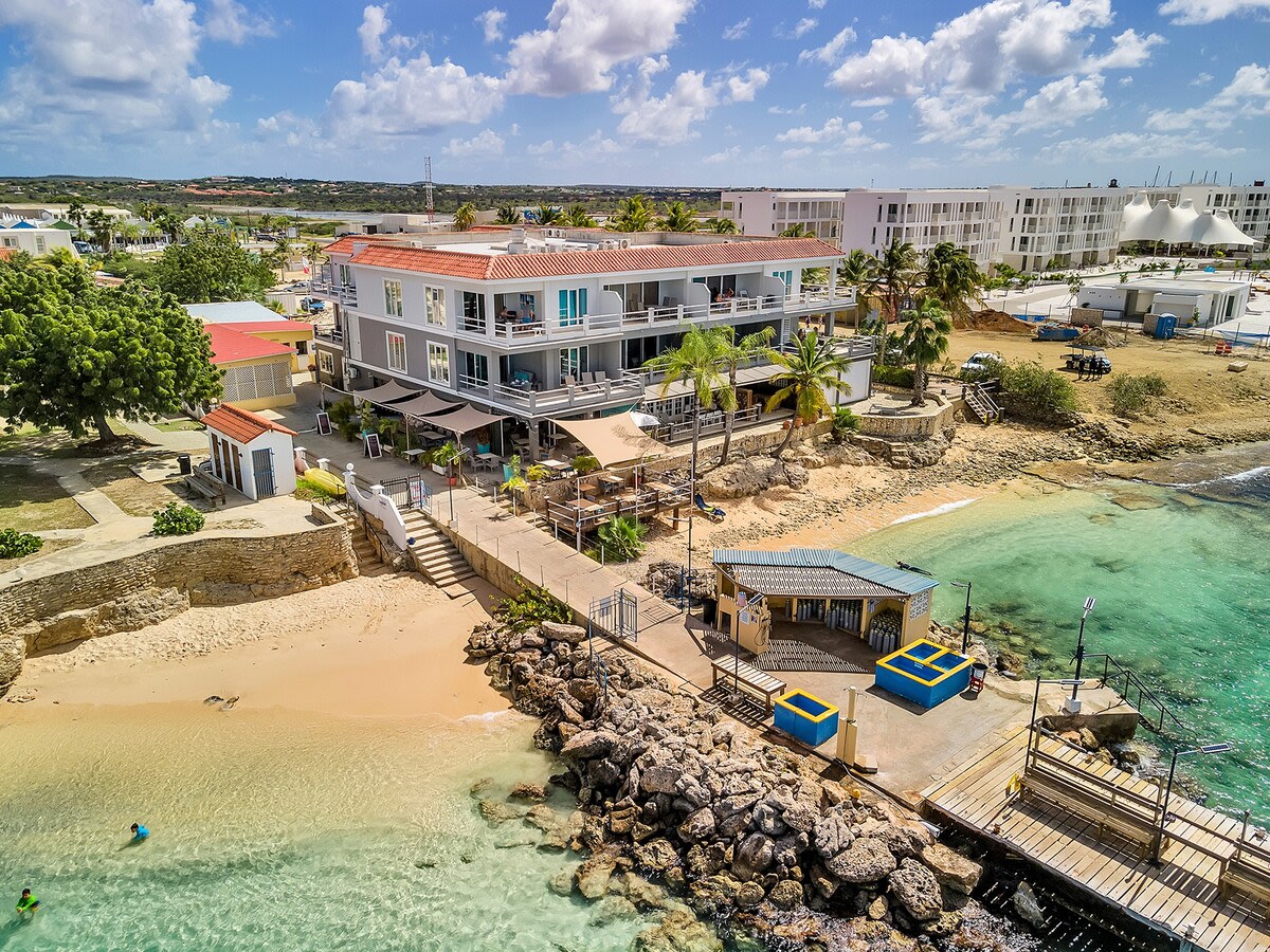 Bari Reef zandstrand